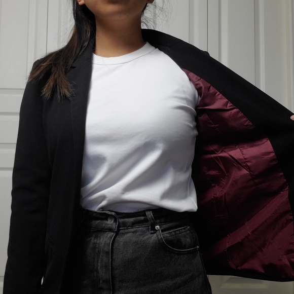 Black Blazer - Picture 3 of 5